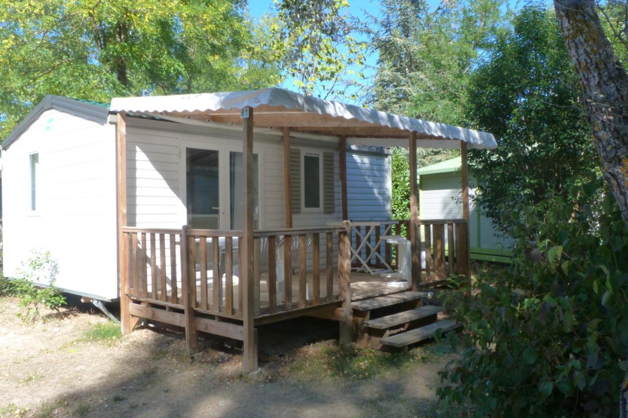 Hôtel Camping L'Eau Vive à Dauphin Extérieur photo